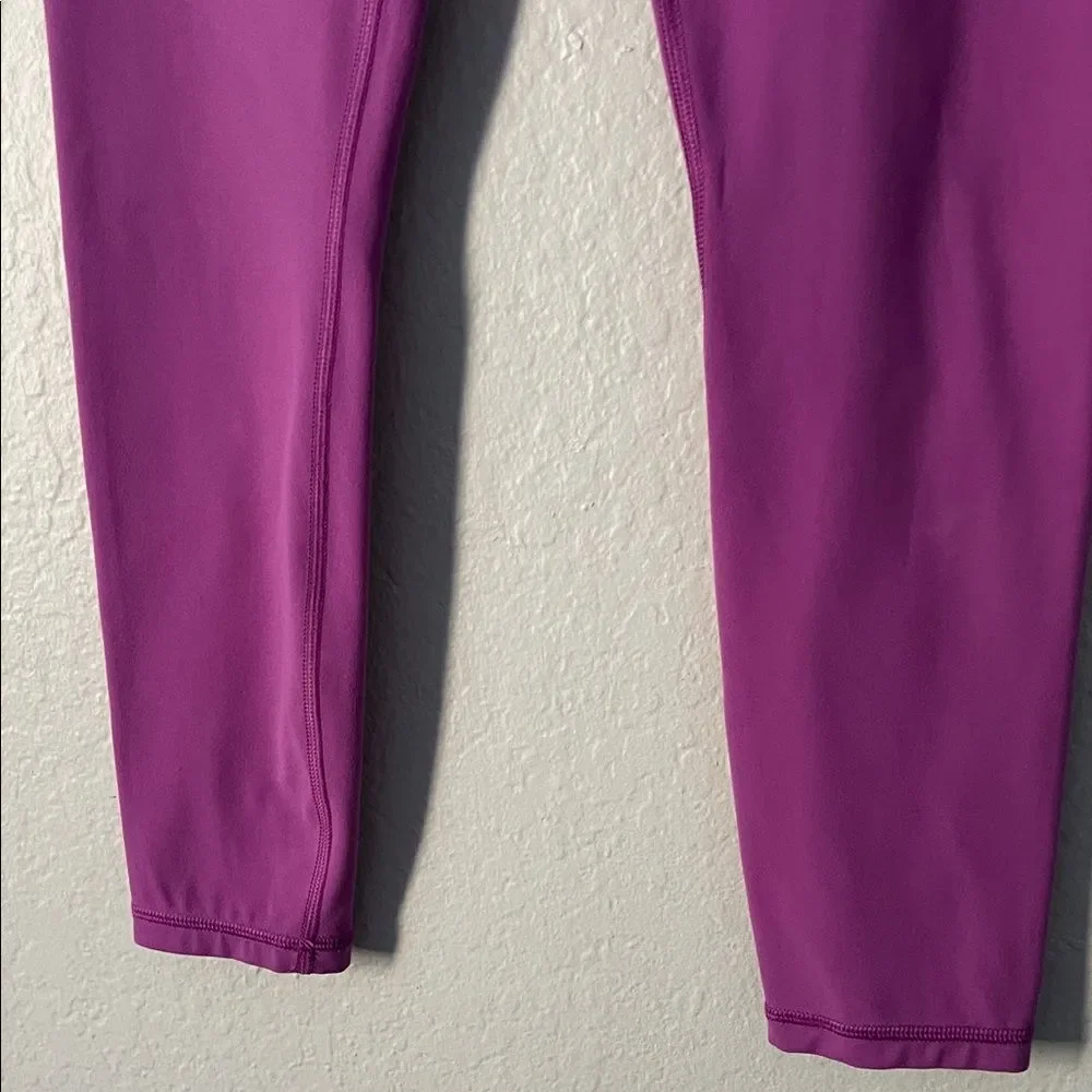 Like New! Athleta High-Waisted Leggings Purple in Size S